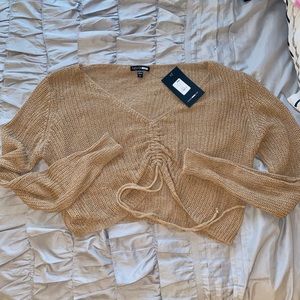 Fashion nova crop top